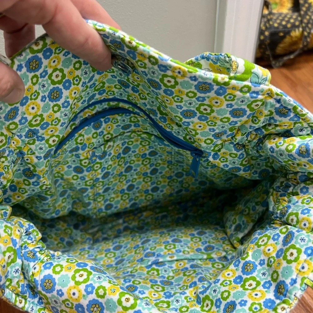 Vera Bradley purse - Picture 3 of 4